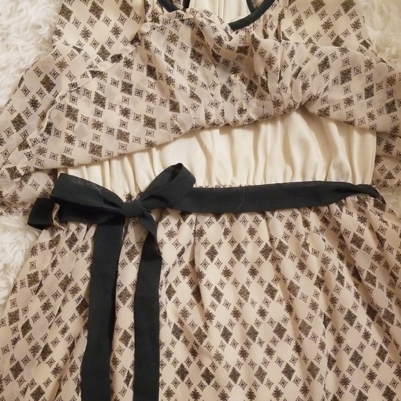 Green Diamond Dress - Picture 4 of 8